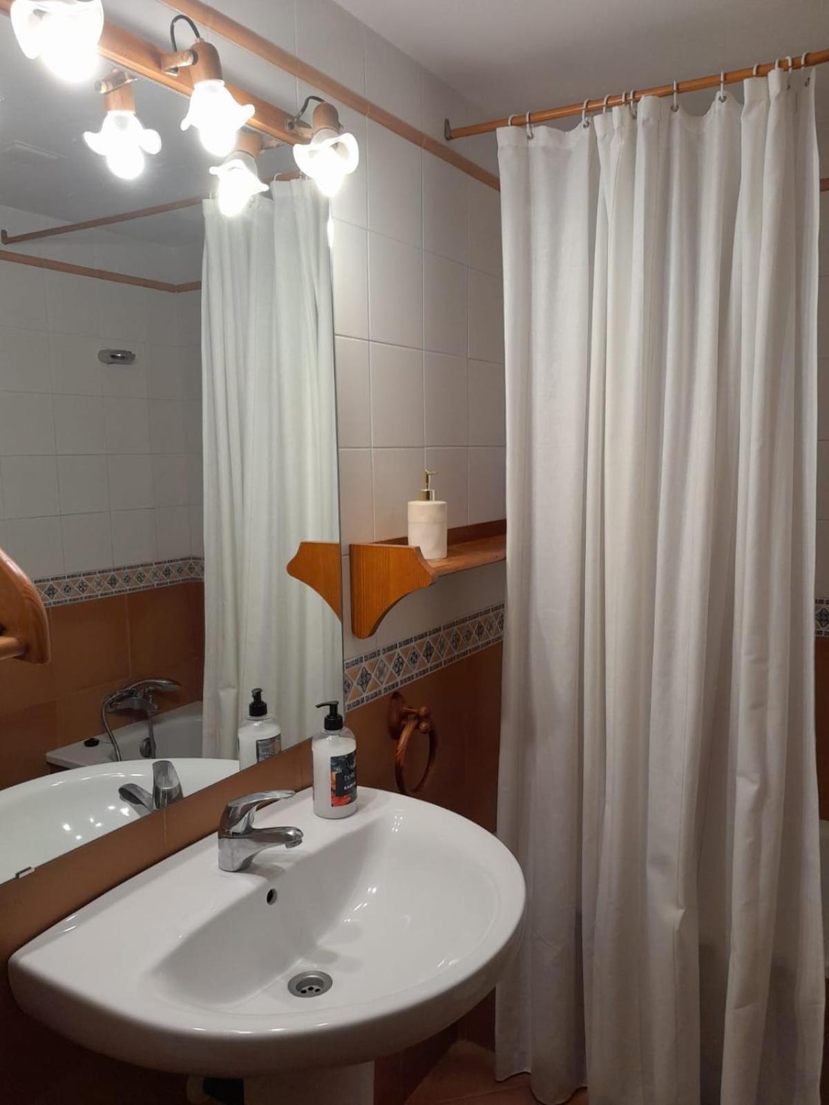 Apartamentos Nevados 24610 Benasque Εξωτερικό φωτογραφία